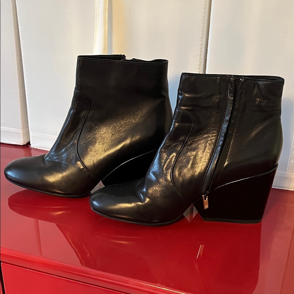 Robert Clergerio leather boots
